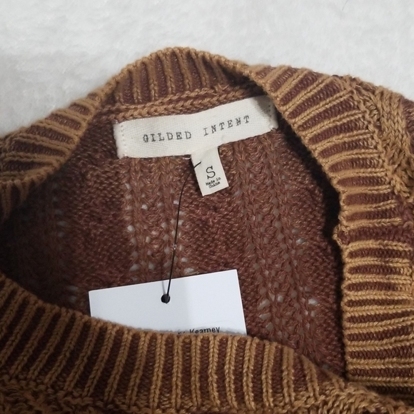 Sweater - Picture 3 of 4